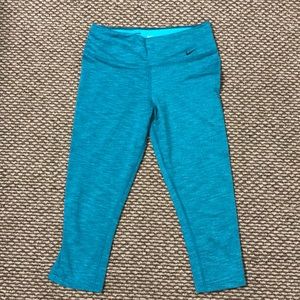 Nike Capri Tight